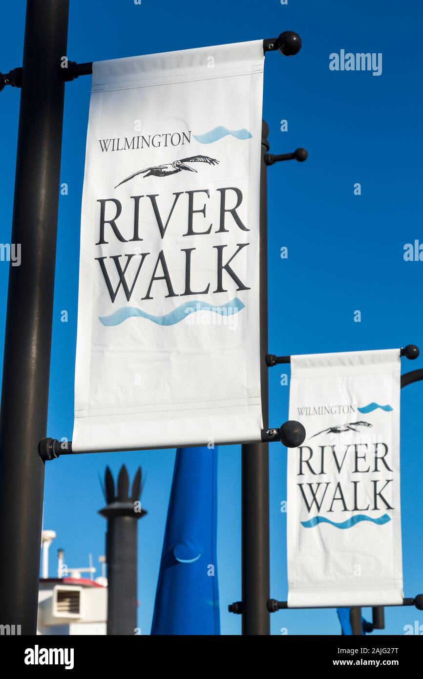 Promenade le long de la rivière drapeau, Wilmington, NC, États-Unis d'Amérique Banque D'Images