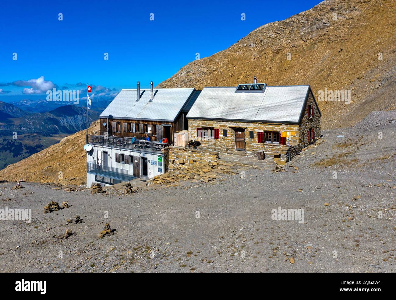 Refuge de montagne SAC Wildstrubelhütte, Lenk, Oberland Bernois, Suisse Banque D'Images