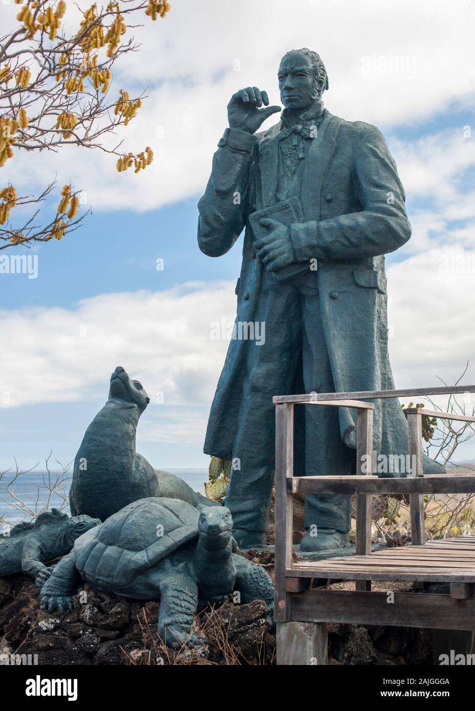 Statue de Charles Darwin sur l'île de Christophe Colomb, Galapagos, Equateur. Banque D'Images
