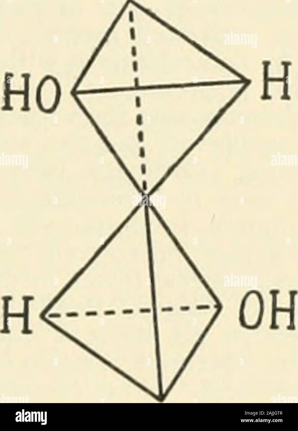 L'Americana, une bibliothèque de référence universelle, comprenant les arts et les sciences, la littérature, l'histoire, biographie, géographie, du commerce, etc., du monde . COOH COOH L/tVO-ROTKTORY. CTlVt COOHNf.IlG. 7. )IG. 8. Constitution des isomères de l'acide tartrique. Fig. 9. l'une des trois-tions essentiellement différentes, pour représenter les relations expressedby ce qui précède la formule structurale. Dans areshown ces Figs. 7, 8, et 9. Il sera observé,à la Fig. 7, que les radicaux et les atomes qui areattached aux sommets sont situé de manière que les deux tétraèdres en allrespects supcrposable serait Banque D'Images