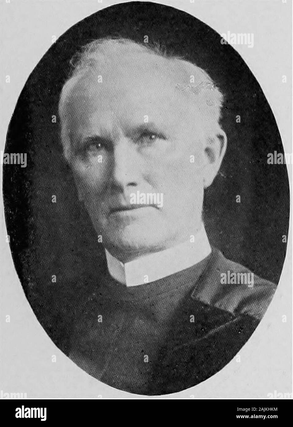 Empire state notables, 1914 . REV. THOMAS HALL Le professeur Cuming éthique chrétienne, de l'Union Theological Seminary de New York City WM. JONES SEABURY, D. D. Presbyterian Diocèse de New York, professeur de politique et de droit ecclésiastique, General Theological Seminary New York Empire State Notablesthe clekgy 91. ROBERT Mackenzie, d. d., l.l. d. Secrétaire du Conseil d'administration du Collège de l'Église presbytérienne aux États-unis Nouvelle Ville Yorlt Banque D'Images