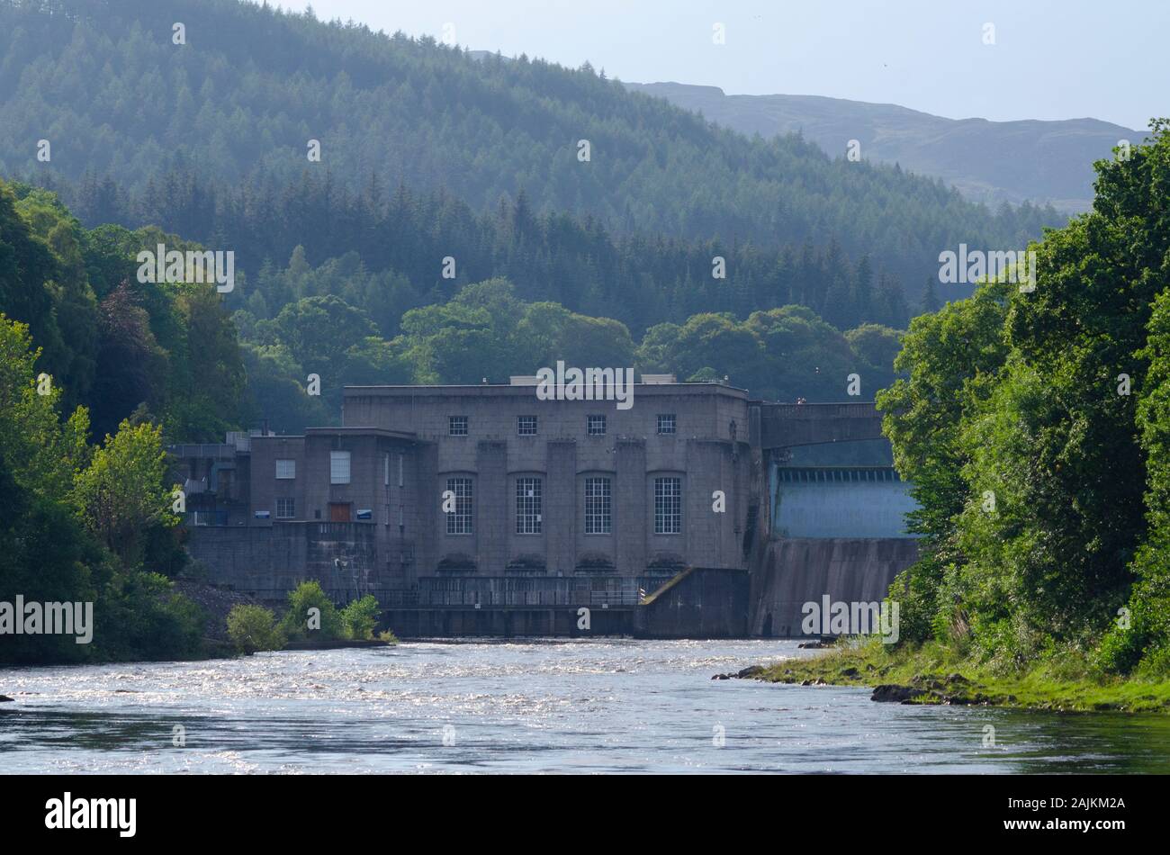 Barrage hydroélectrique sur la rivière Tay, dans le Perthshire Pitlochry Scotland UK Banque D'Images