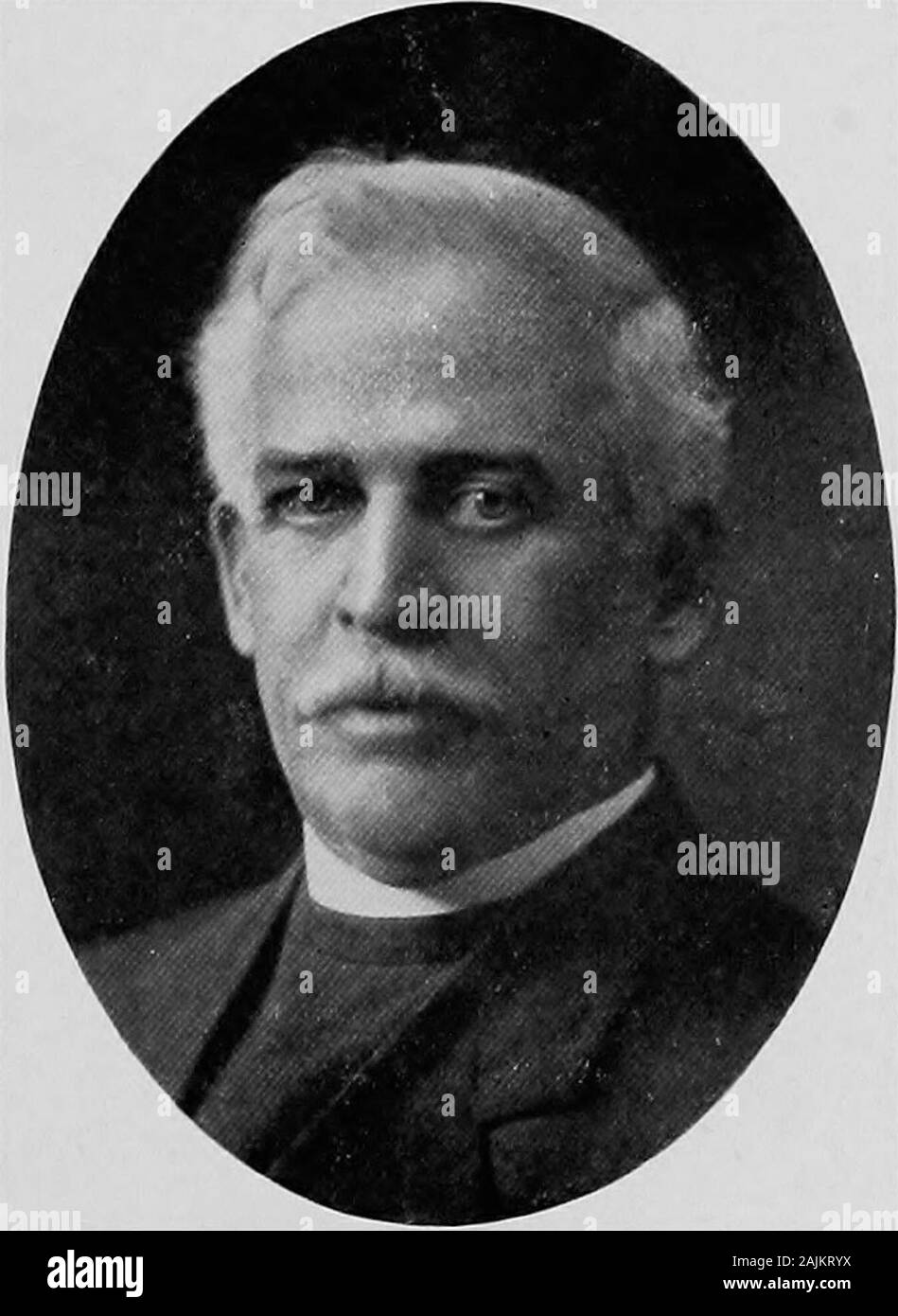 Empire state notables, 1914 . REV. HORATIO OLIVER TÉLÉCHARGER. B. A. M. Bowdoin, S. D. T. : Hobart, Recteur1896 et Recteur émérite 1910 de GraceChurch, Jamaïque, N. Y.. Éducateur, éditeur et historien , Richmond Hill, N. Y.. REV. JOHN DAVID KENNEDY Recteur de l'église Saint Marc, Brooklyn, N. Y. 86 Empire State Notablesthe clergé Banque D'Images