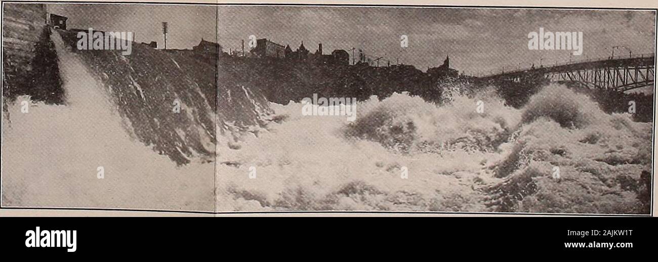 Guide officiel de l'exposition du centenaire de Lewis et Clark, Portland, Oregon, du 1er juin au 15 octobre 1905 .. . PLAN MASSE LEWIS MC CLARK EXPOSITION DU CENTENAIRE.PORTLAND OREGON.Superficie totale 402 acres. L'UN DES SEPT CHUTES À Roosevelt a dit : Je n'ai jamais vu deux de ces villes n'importe où comme Spokaneand Seattle. Si mon garçon aîné était grande enoughto être le choix d'un endroit, je lui conseillerais tolocate dans l'un ou l'autre de ces villes, c'est shake-up leur betweerj.. -Président Rsf. elt. Votre ticket vous permet de faire escale à Spokane, LA PLUS BELLE VILLE DE L'OUEST Banque D'Images