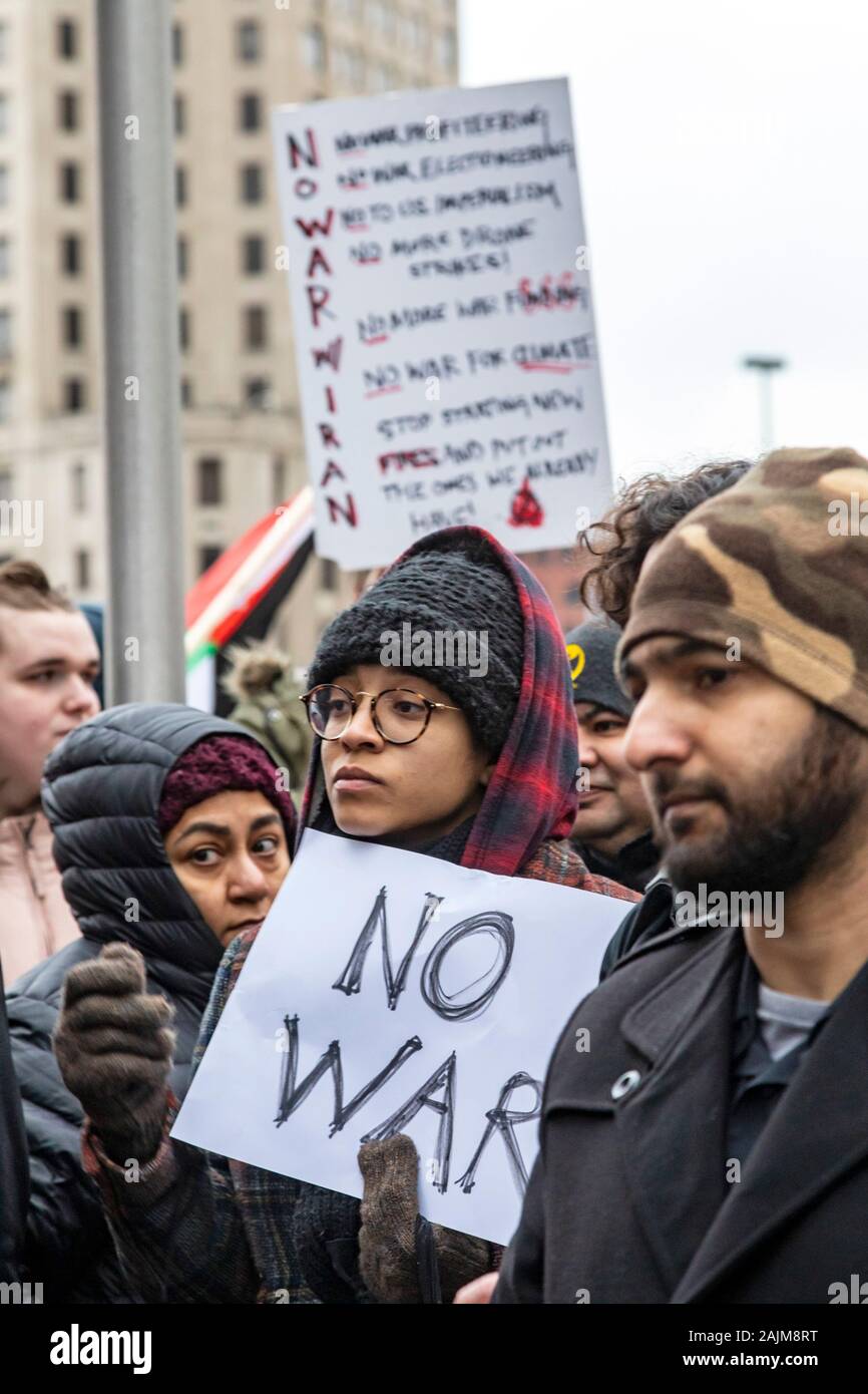 Detroit, Michigan, USA - 4 janvier 2020 - Rallye des militants contre la guerre avec l'Iran, à la suite de l'assassinat du Président iranien Trump Général Qassem Soleimani. Banque D'Images