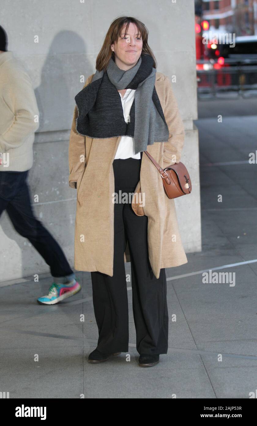Londres, Royaume-Uni, 5 janvier 2020. La candidate à la direction du Parti travailliste Jess Phillips vue arriver aux studios de la BBC à Londres crédit: Banque D'Images