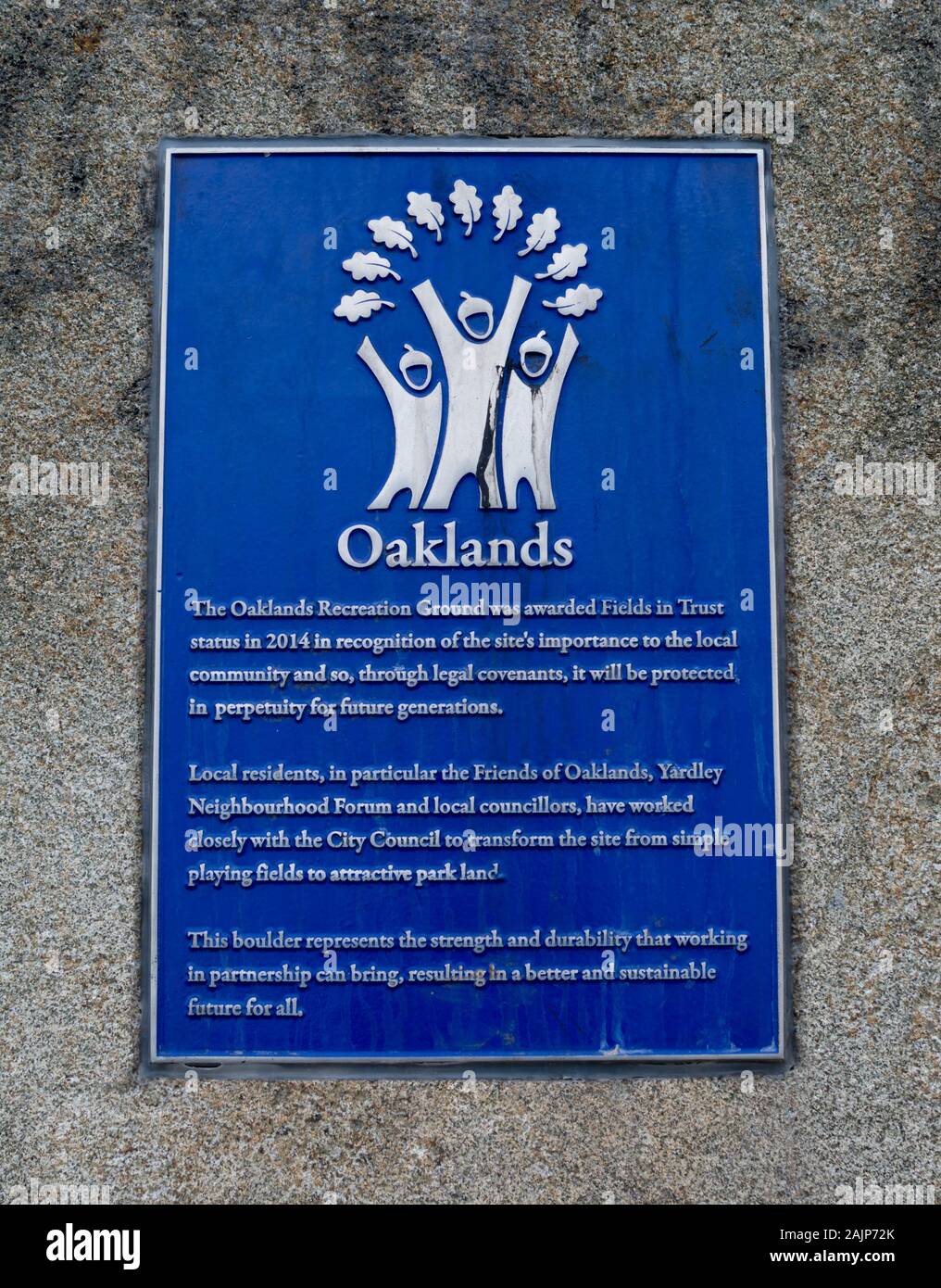 Une plaque à Oaklands Recreation Ground, Yardley, Birmingham, Angleterre, RU Banque D'Images