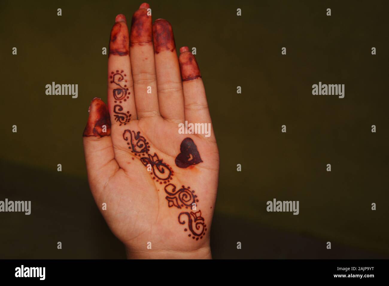 Paume mehndi Banque de photographies et d'images à haute résolution - Alamy