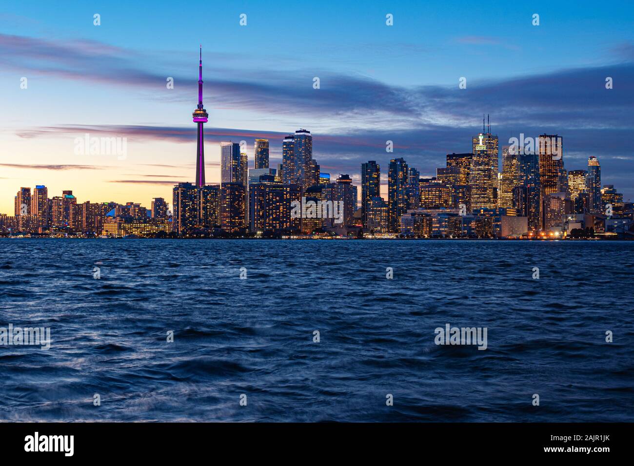 À la tombée de la ville de Toronto en Ontario, Canada. Banque D'Images