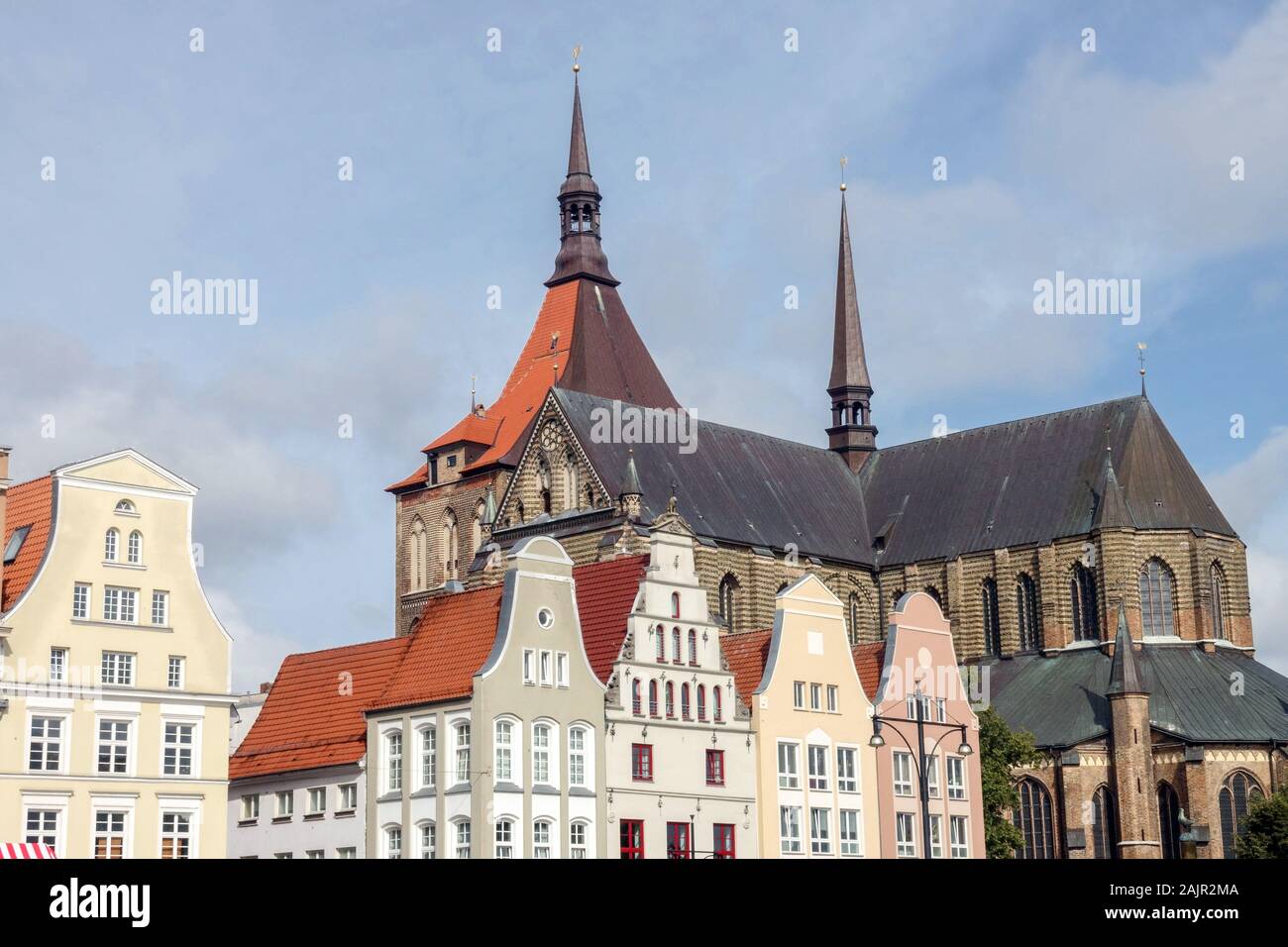 Allemagne Rostock maisons historiques sur la place principale Banque D'Images