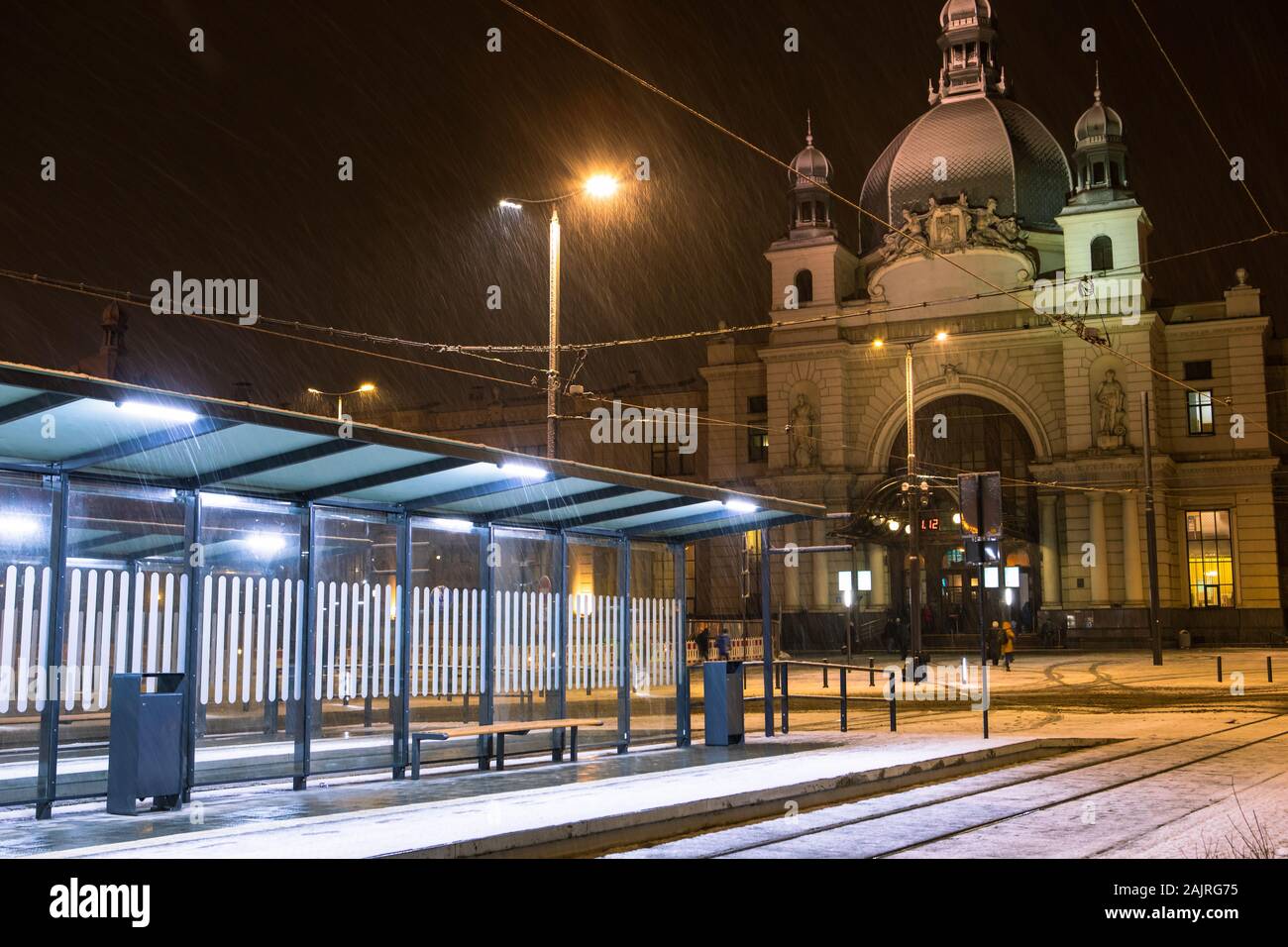Reconstruit en carrés font de la gare de Lviv en Ukraine Banque D'Images