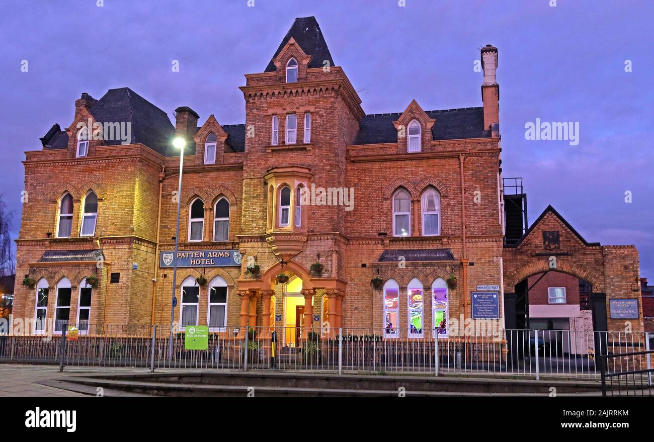 Patten Arms Hotel historique, Bank Quay, Parker Street, Warrington, Cheshire, Angleterre, Royaume-Uni, WA1 1LS Banque D'Images