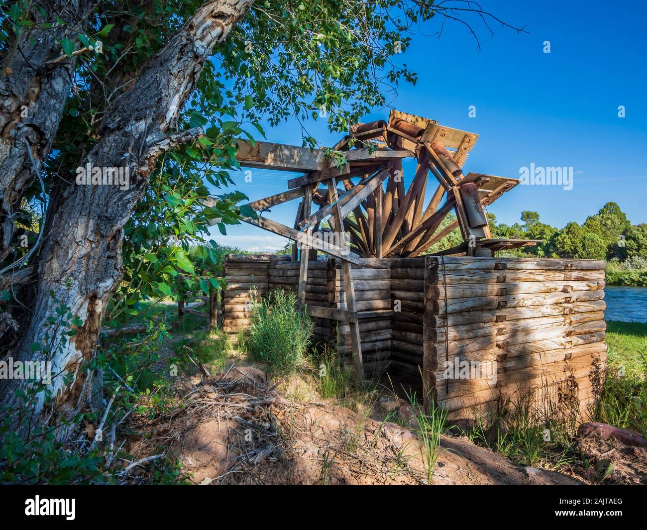 Roue de l'eau, John Jarvie propriété historique, Browns Park, Utah. Banque D'Images