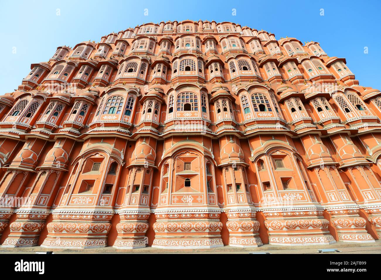 Le symbole Hawa Mahal ( Palais des vents ) à Jaipur, en Inde. Banque D'Images