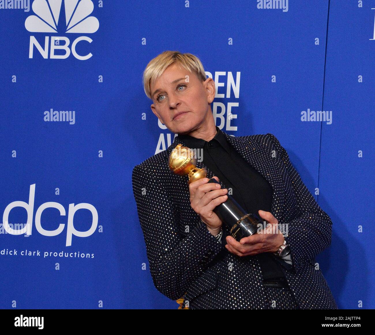 Los Angeles, États-Unis. 05Th Jan, 2020. Ellen DeGeneres apparaît en coulisses après avoir remporté le Prix Carol Burnett durant la 77e Golden Globe Awards annuels, honorant le meilleur dans le domaine du cinéma et de la télévision américaine de 2020 à l'hôtel Beverly Hilton à Beverly Hills, Californie le Dimanche, Janvier 5, 2020. Photo par Jim Ruymen/UPI UPI : Crédit/Alamy Live News Banque D'Images