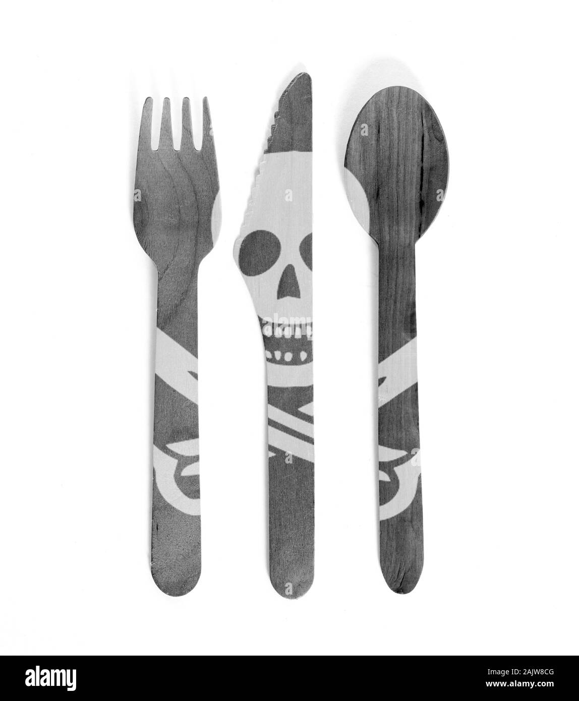 Eco friendly couverts en bois - concept de plastique - isolé - Pirate Banque D'Images