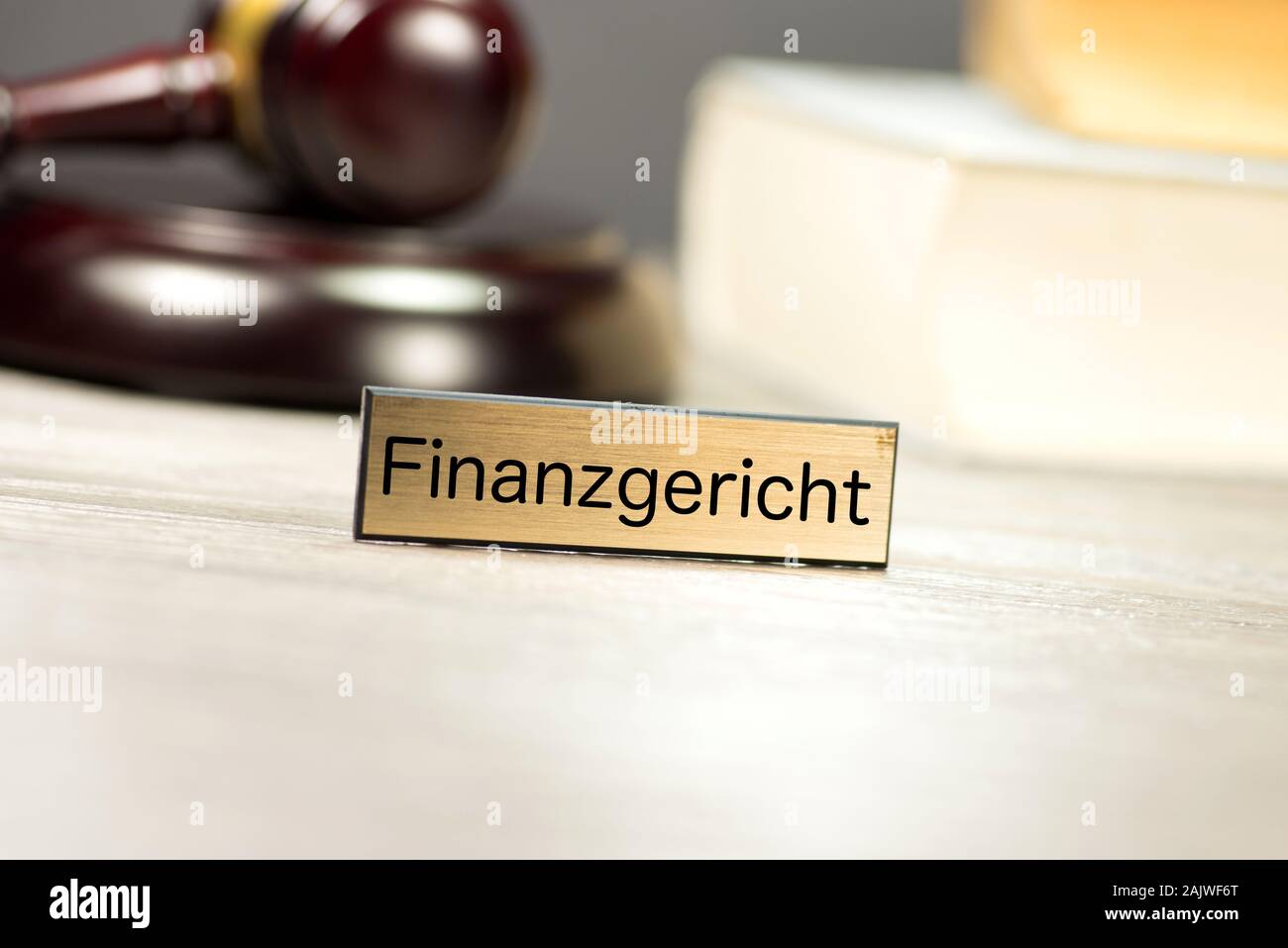 Un gavel et un tribunal des finances en Allemagne Banque D'Images