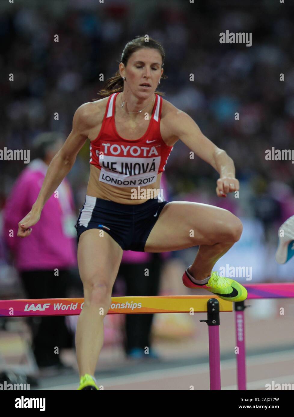 Zuzana Hejnová (tchèque) au cours de la 2ème Série du 400m haies femmes, les Championnats du monde d'athlétisme IAAF le 6 août 201e au stade olympique à Londres, Grande-Bretagne Photo Laurent Lairys / DDPI Banque D'Images