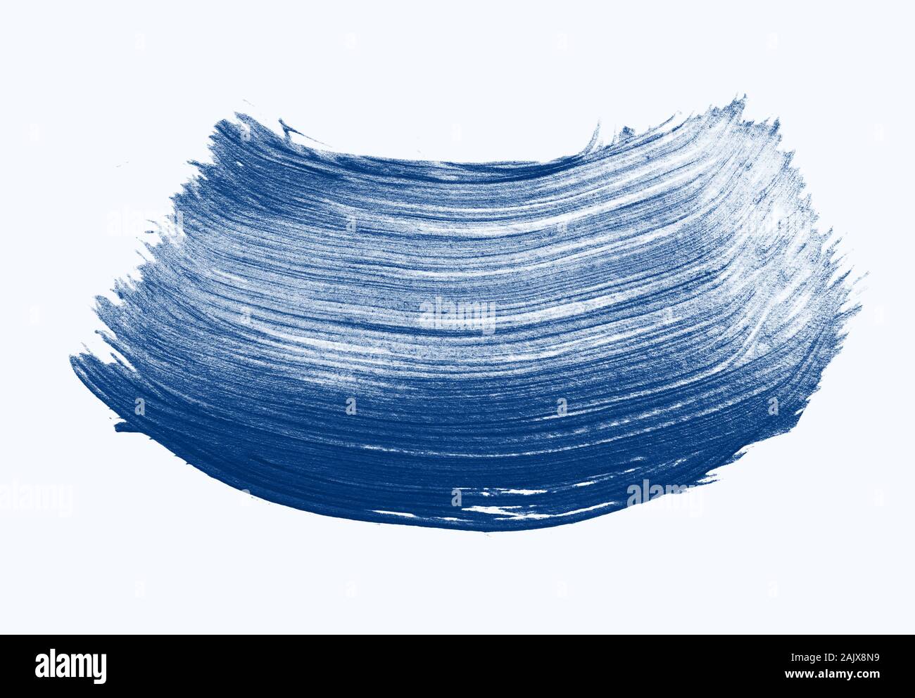 Abstract frottis sur fond blanc. Bleu classique tendance 2020 couleur année tonique Banque D'Images