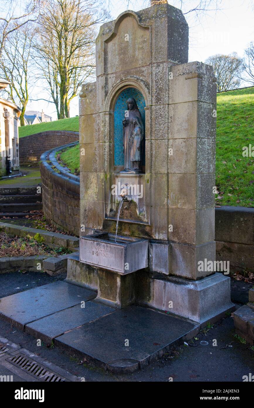 Sainte Anne est bien la source d'eau de source thermale de Buxton, la ville thermale la plus élevée en Angleterre Banque D'Images