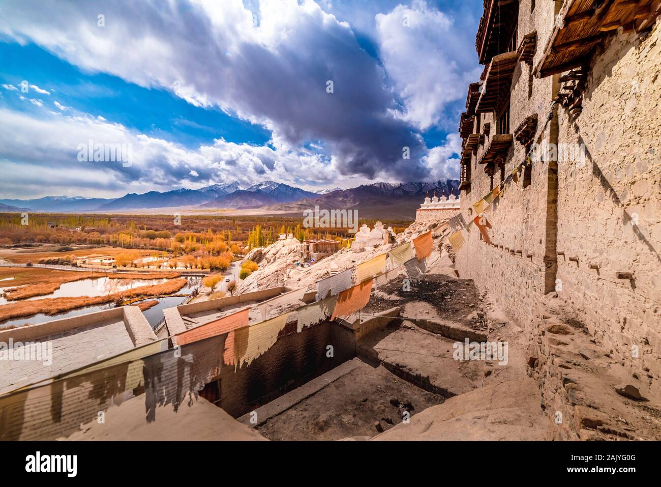 Leh Palace le monastère au centre de la ville de Leh au Jammu-Inde Banque D'Images