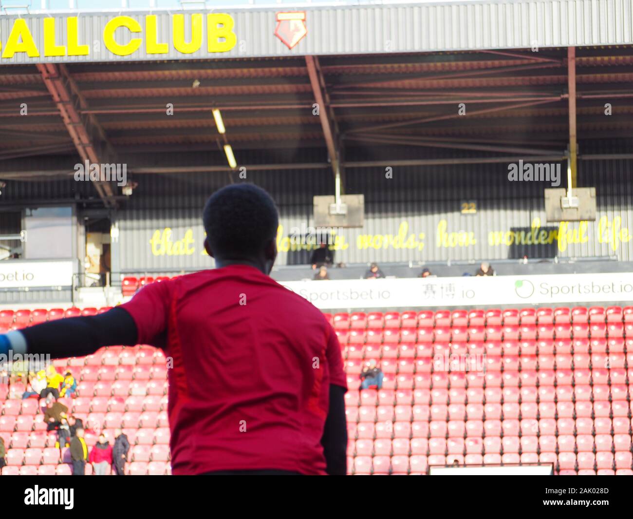 Watford joueurs s'échauffer avant de la FA Cup Match vs Tranmere Rovers Banque D'Images