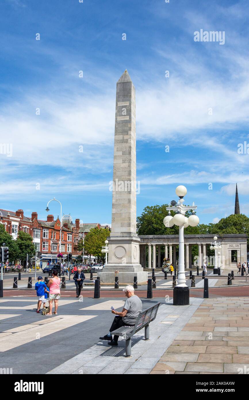 Le Monument, London Square. Lord Street, Southport, Merseyside, Angleterre, Royaume-Uni Banque D'Images