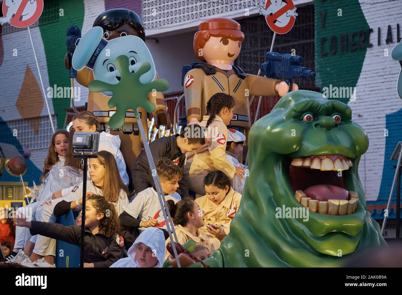 Trois rois parade à Fuengirola, Malaga, Espagne. Banque D'Images