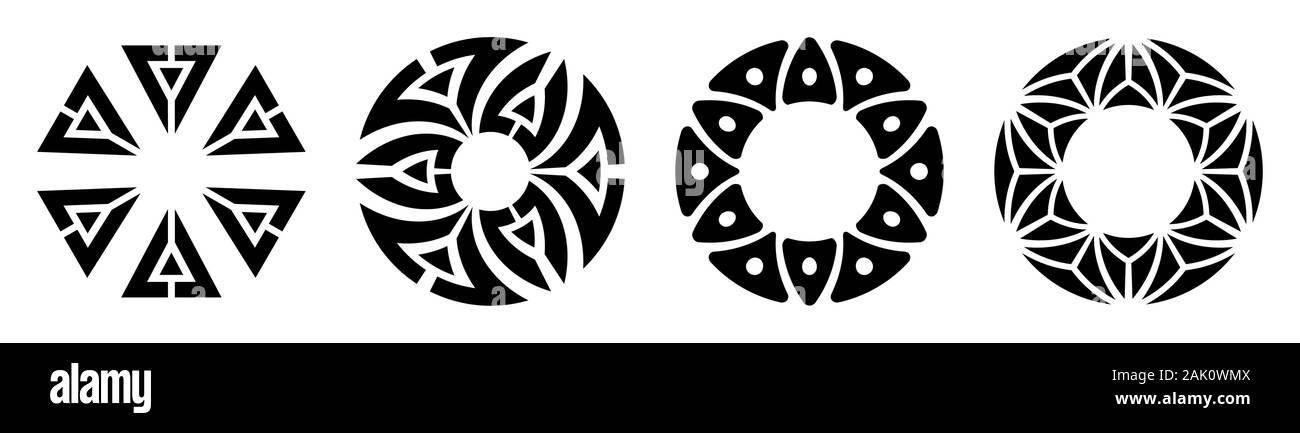 Ensemble de quatre ornements circulaires abstraites. Des motifs décoratifs isolé sur fond blanc. Motifs ethniques tribales. Fleurs stylisées. Tatouage au pochoir. Illustration de Vecteur