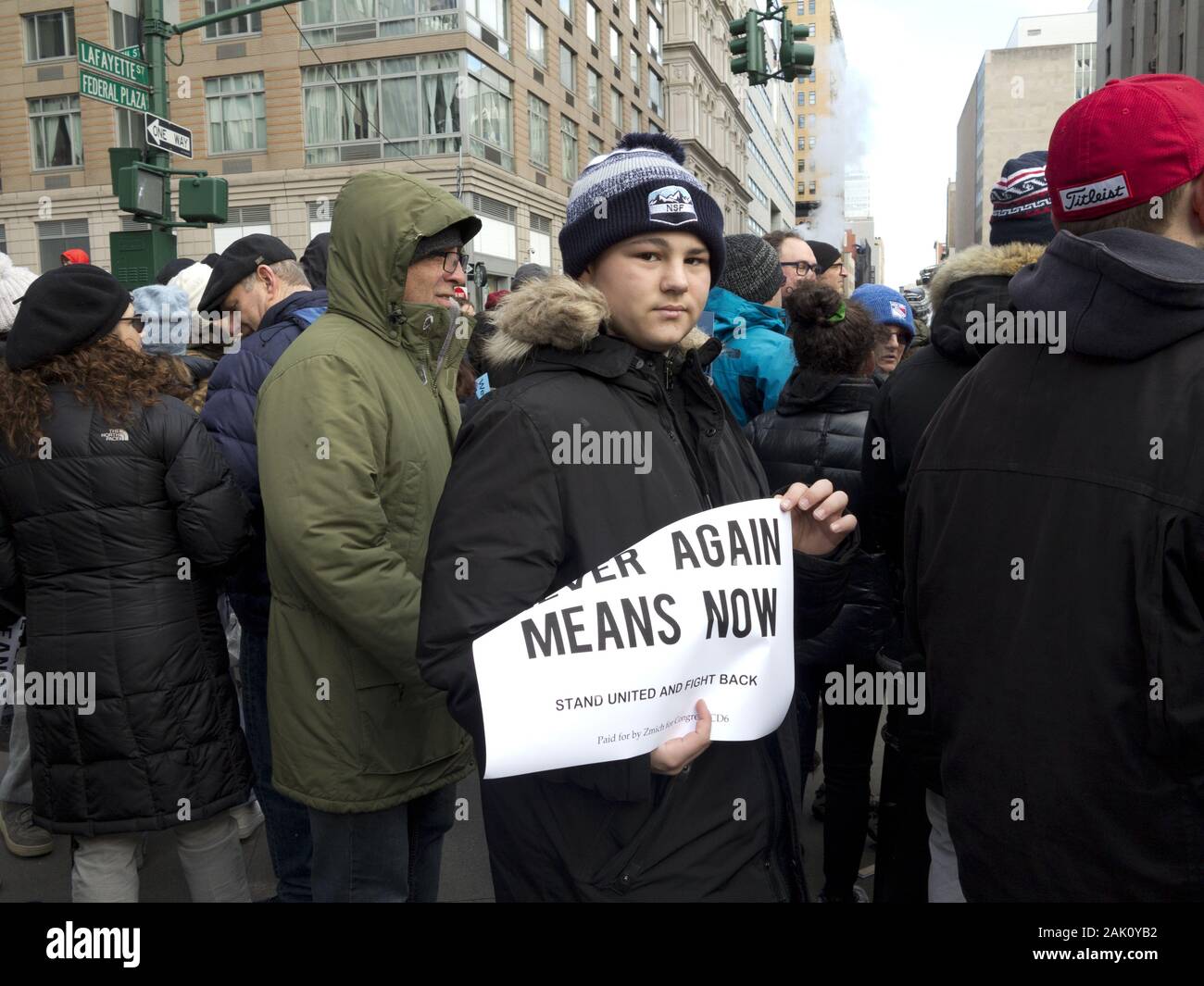 New York, USA. 5 janvier, 2020. Environ 15 000 manifestants sont descendus dans les rues de la haine sans aucune crainte mars en réponse à l'augmentation d'attac antisémites Banque D'Images