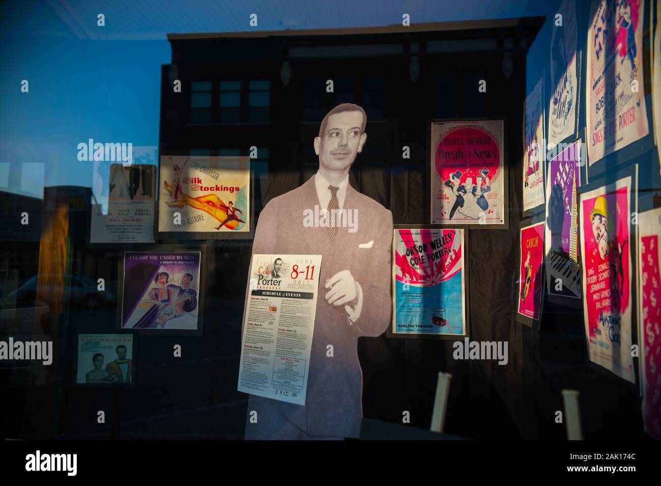Découpe de carton de l'auteur-compositeur Cole porter dans son lieu de naissance du Pérou, Indiana, États-Unis Banque D'Images
