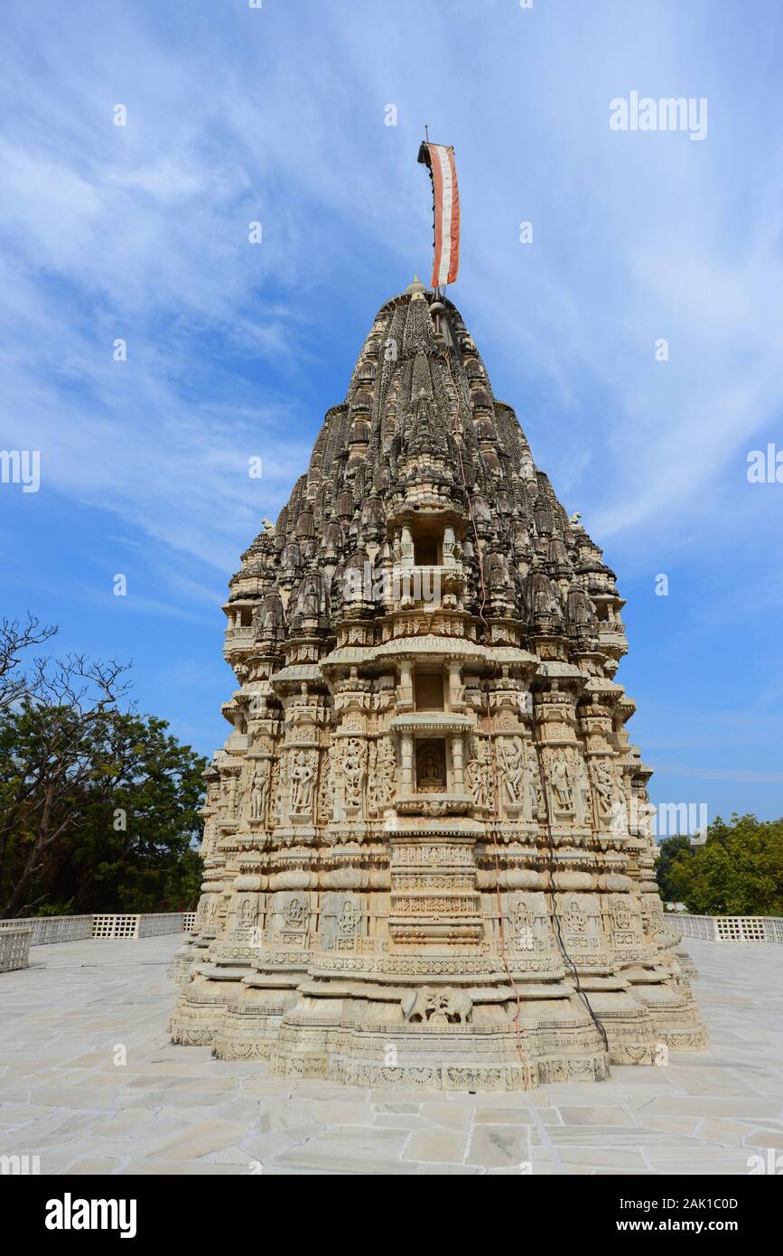 Le temple du soleil de Jain à Ranakpur, Rajasthan, Inde. Banque D'Images