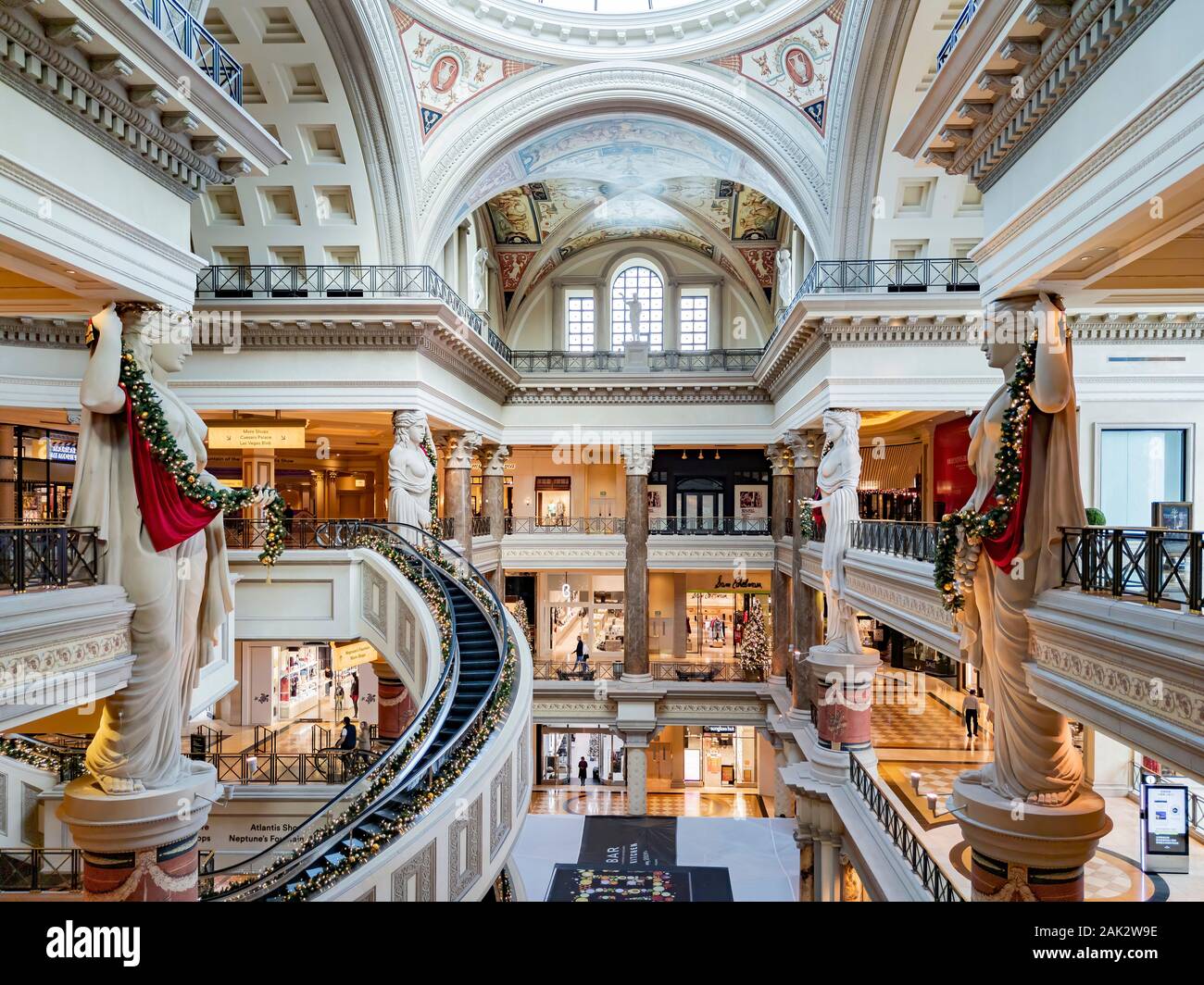 Las Vegas, JAN 1 : Vue de l'intérieur du forum Shops at Caesars Palace le Jan 1, 2020, à Las Vegas, Nevada Banque D'Images