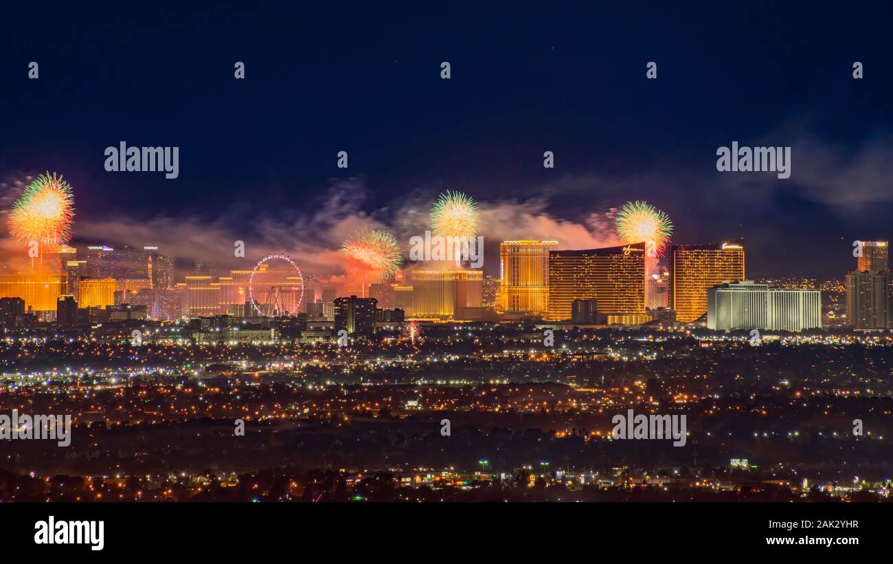 Las Vegas, JAN 1 : Nuit d'artifice de la Saint-Sylvestre le Jan 1, 2020 à Las Vegas, Nevada Banque D'Images