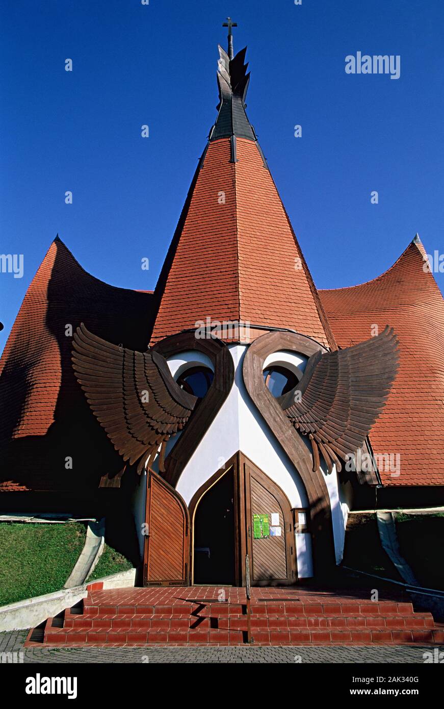 L'église évangélique à Siofok, Hongrie a été conçu par Imre Makovecz. (Photo non datée) | conditions dans le monde entier Banque D'Images
