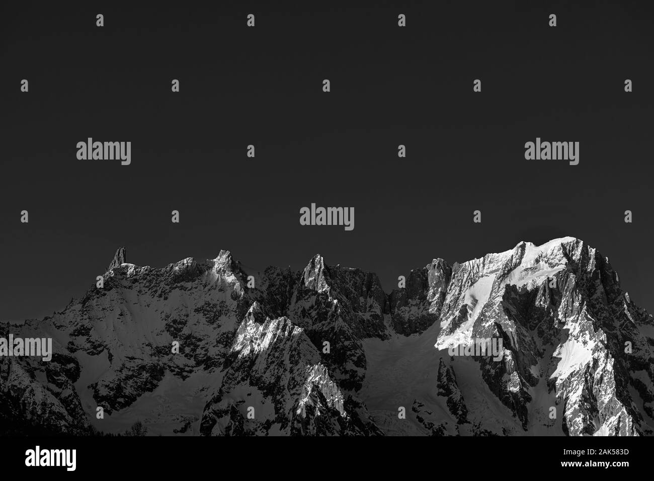 Mont blanc noir et blanc Banque D'Images