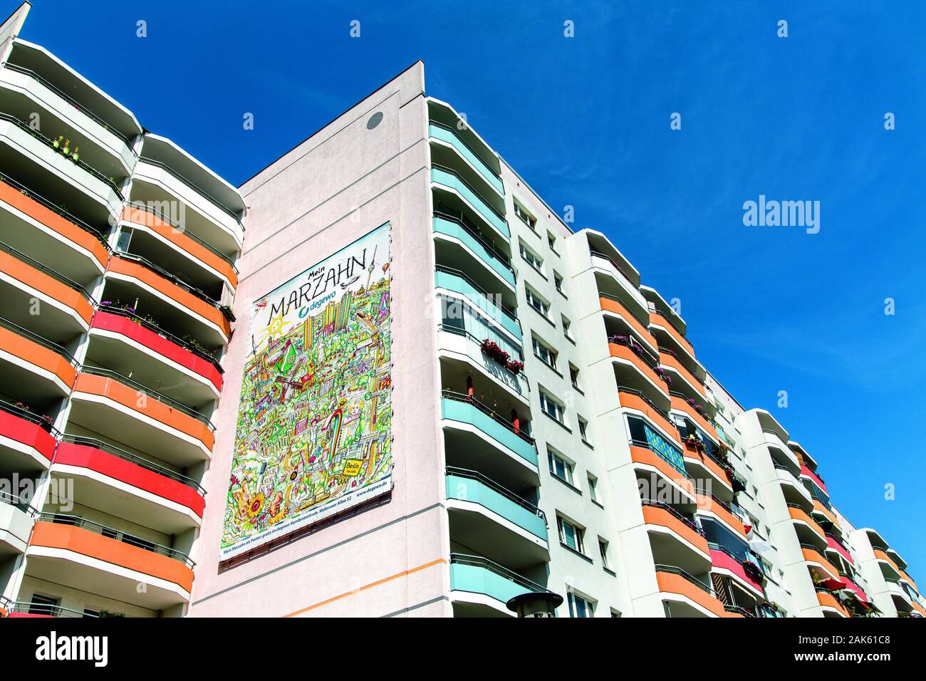 130 : 'Mein Marzahn', Plattenbau-Wohnungsprogramm der DDR, Berlin | Le monde d'utilisation Banque D'Images