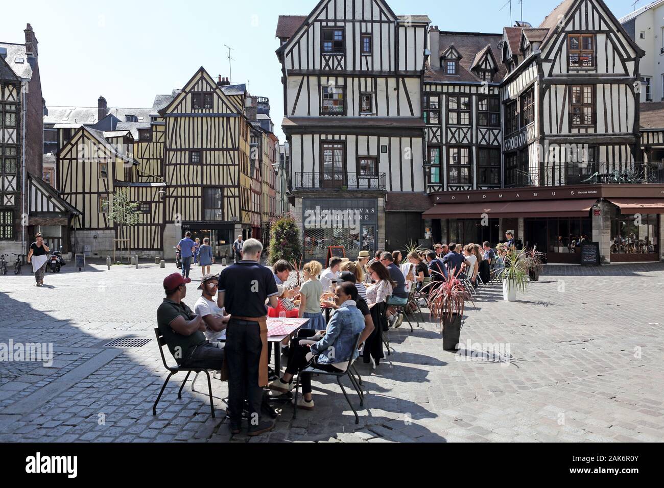 Rouen : Fachwerkhaeuser suis Place Barthelemy, Rouen | utilisée dans le monde entier Banque D'Images