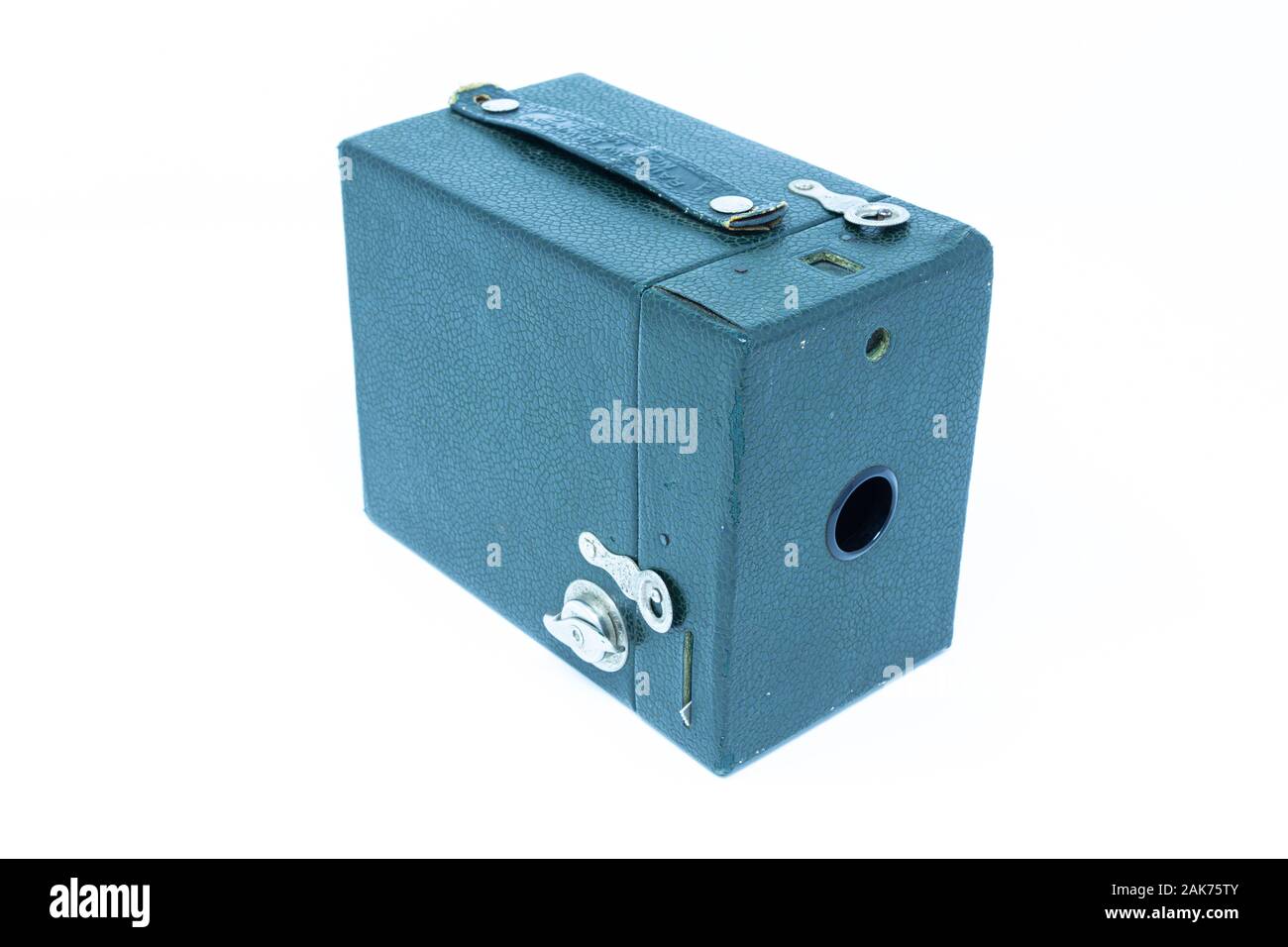 Le Hawk-eye no 2 était une simple boîte avec l'appareil photo sans aucun réglage. Il a un corps en carton. Le corps est recouvert de cuir vert. Ils ont été faits fr Banque D'Images