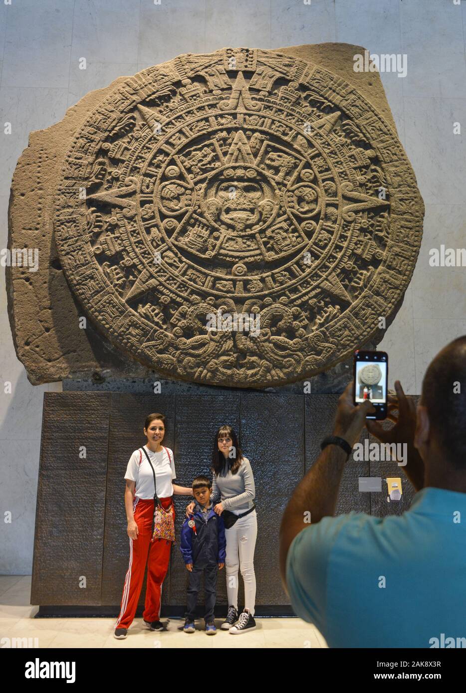 Aztekenkalender Piedra del Sol, Nationalmuseum Museo Nacional de Antropologia, Mexico City, Mexique Banque D'Images
