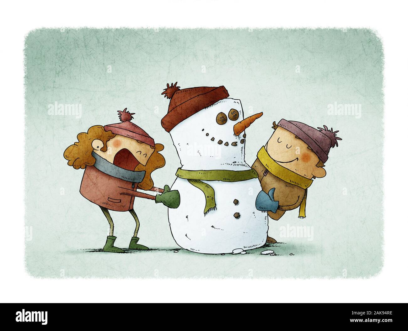 Les enfants sont heureux de faire un bonhomme de neige avec bonnet et  écharpe Photo Stock - Alamy
