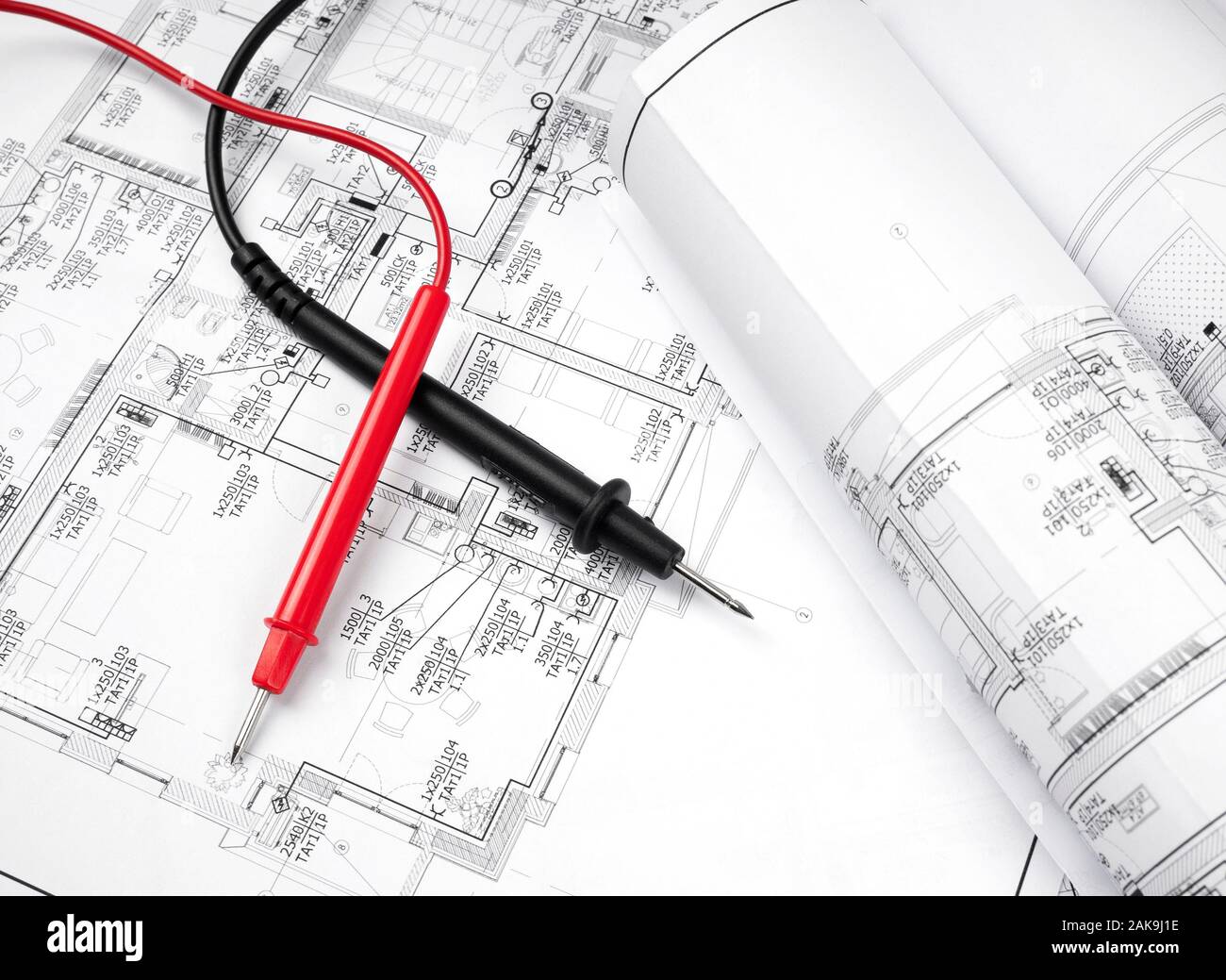 High angle view sur le plan de l'installation électrique et les câbles de tension Banque D'Images