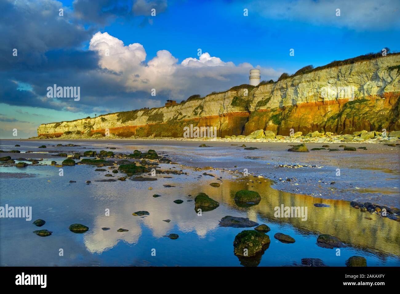 Hunstanton Cliffs à marée basse à l'ouest en hiver Norfolk Banque D'Images