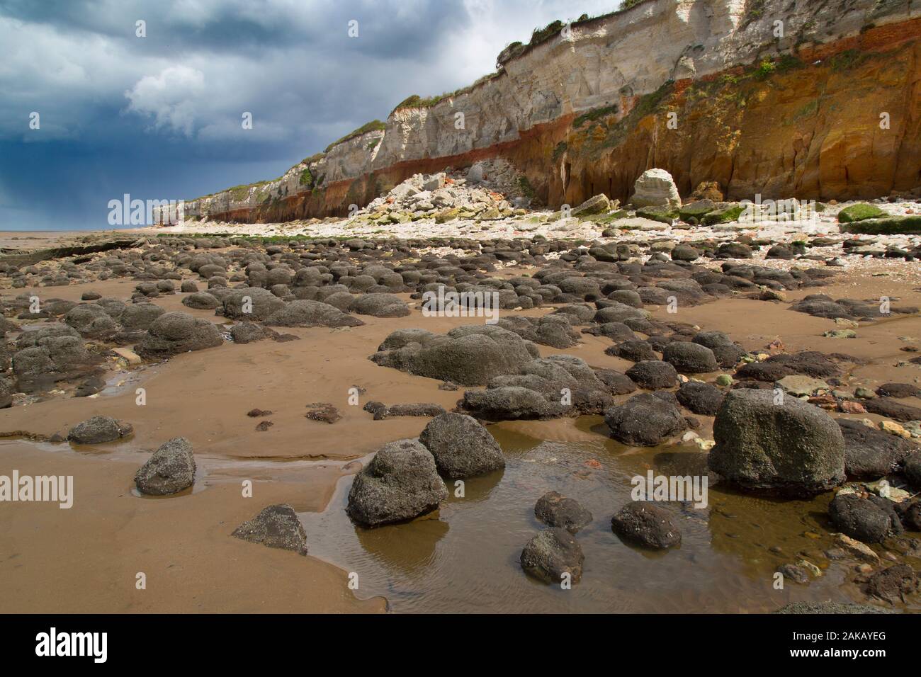 Hunstanton Cliffs à marée basse à l'ouest en hiver Norfolk Banque D'Images