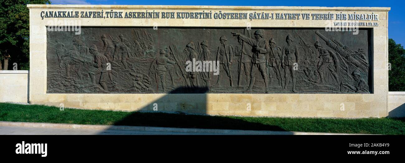 Bas-relief à Gallipoli War Memorial. Gelibolu, Canakkale, Turquie Banque D'Images