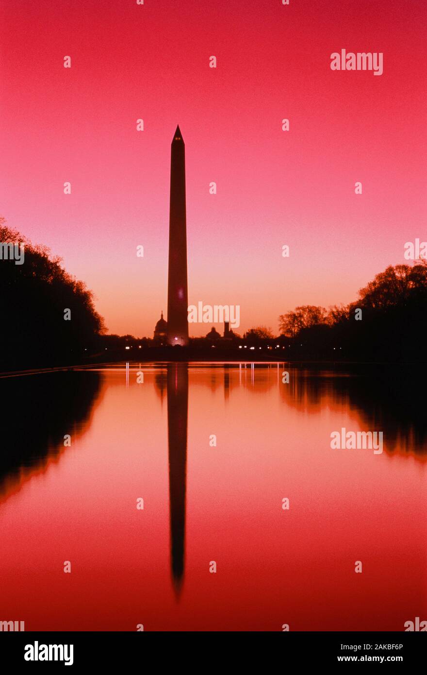 Washington Monument au crépuscule, Washington DC, USA Banque D'Images