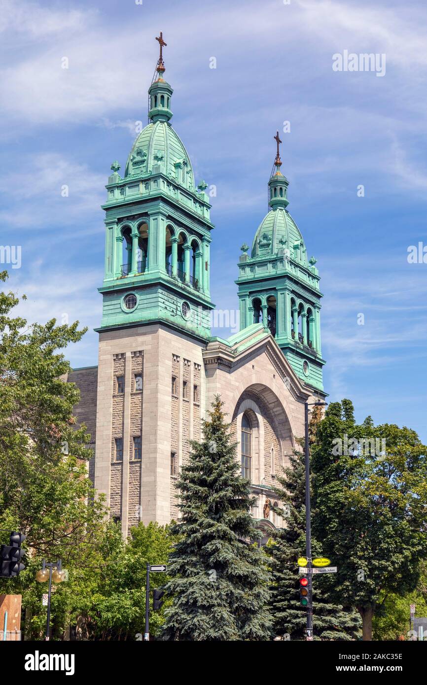 Canada, Province de Québec, Montréal, Villeray-Saint-de-Bourg, quartier Villeray, rue Jarry, église Saint-Vincent-Ferrier Banque D'Images