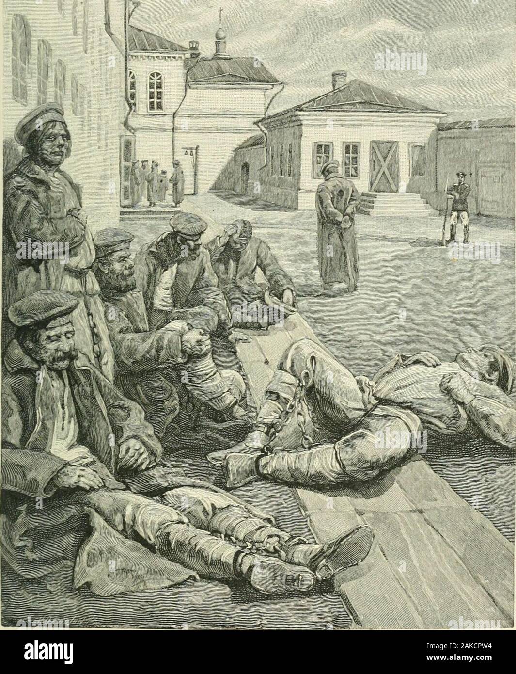 De la Sibérie et de l'exil . porte de bureau, il contenait 1741. Comme nous l'approachedthe entrée nous avons été arrêtés par une sentinelle armée, qui, après avoir été informé que l'accès désiré nous shoutedthrough, un carré port-trou dans la lourde porte, Star-elle-e-e !(l'appel habituel pour l'agent de la journée), un caporal, orsergeant avec un sabre à ses côtés et un poulain revolver dans aholster sur sa hanche, répondu à la convocation, a porté nos remarquepour le gardien, et dans un moment nous avons été admis à la cour theprison. Cinquante ou soixante condamnés ont été exilés et marche-ing sans but devant le principal, prisonbuilding Banque D'Images