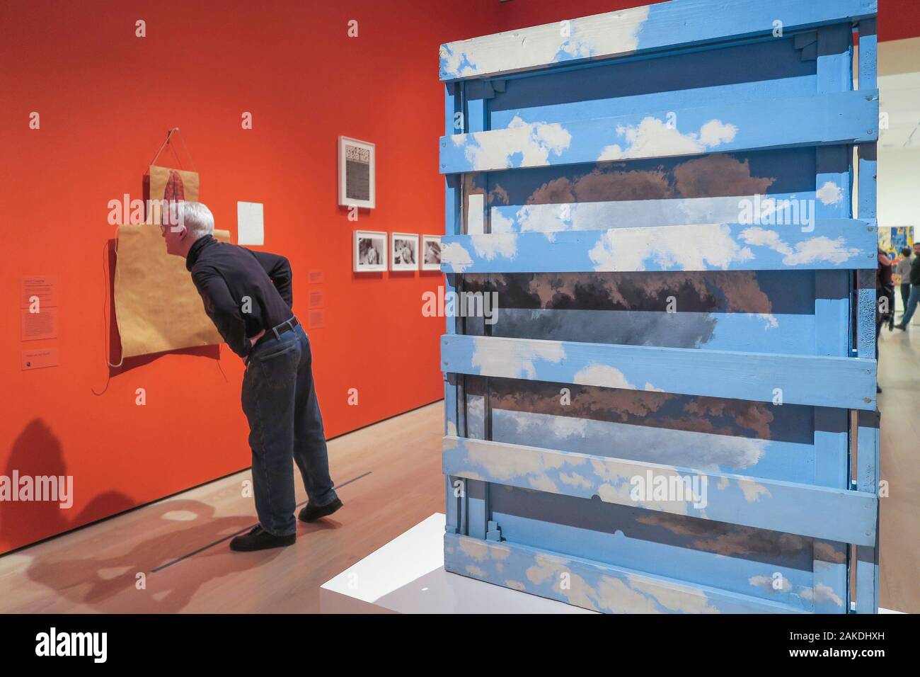 Le Musée d'Art Moderne est un grand succès pour les touristes dans le centre de Manhattan à New York, USA Banque D'Images