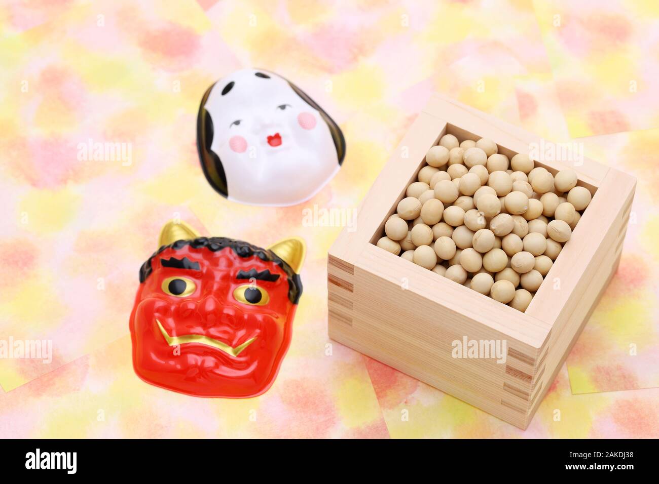 Setsubun traditionnelle japonaise, l'événement de masques démon et okame sont utilisés sur un événement annuel Banque D'Images